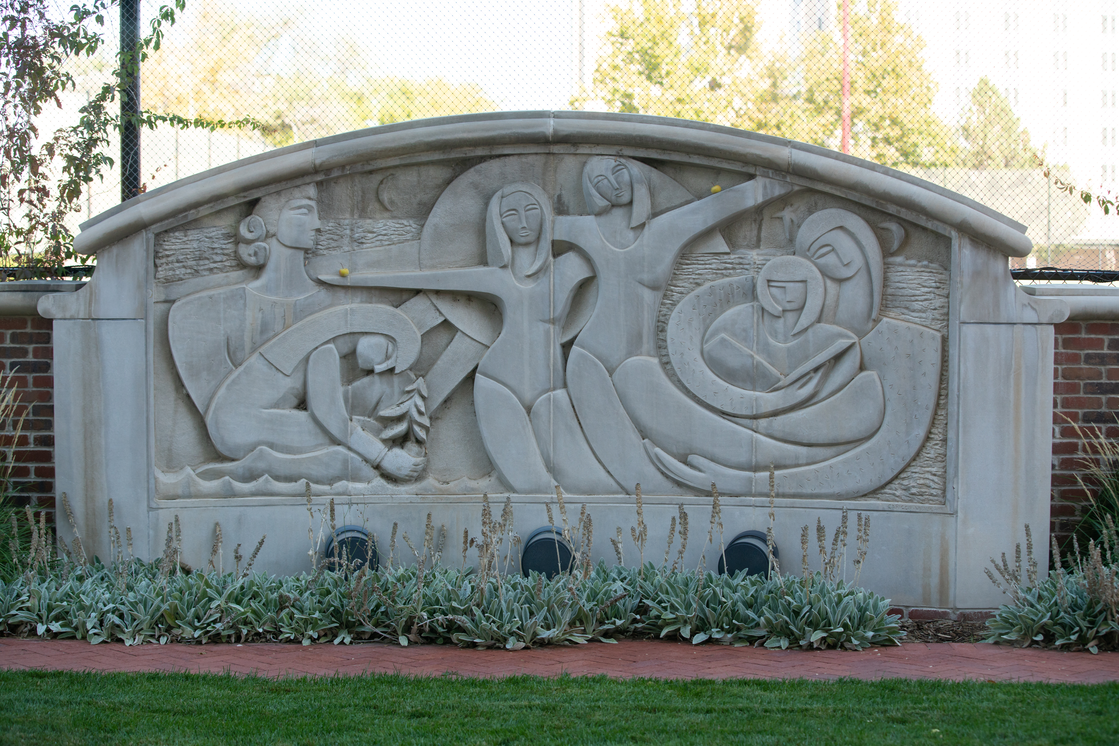 womens carving